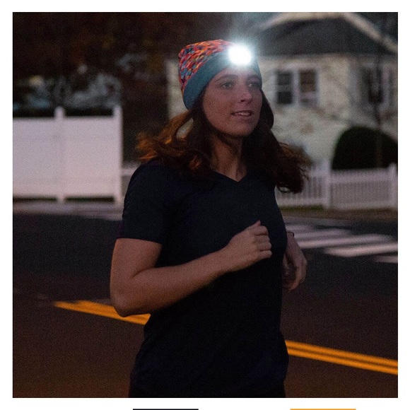 Running LED Lighted Performance Beanie - Sunrise - Picture 4 of 6